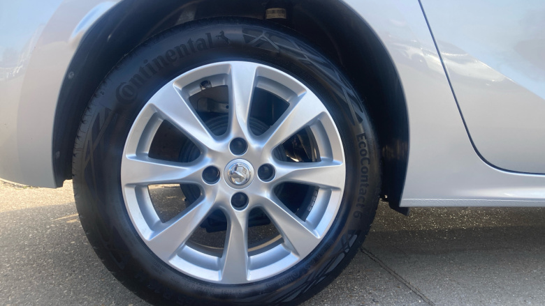 Vauxhall Corsa 1.2 Design 5dr Petrol Hatchback